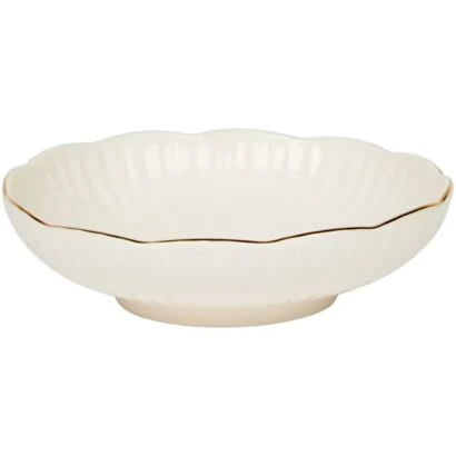 Chique bord in restaurantstijl van Action