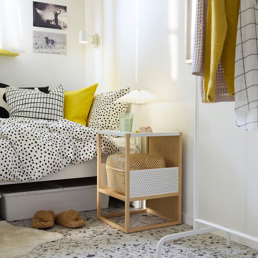 IKEA biedt multifunctionele tafel aan voor minder dan 30 €, ideaal om kleine ruimtes stijlvol te optimaliseren.